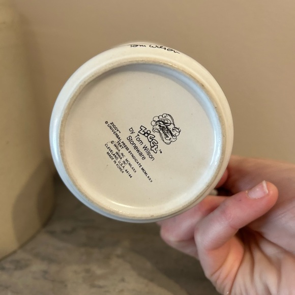 Ziggy Mug NOEL Vintage 1980s by Tom Wilson
Stoneware Christmas mug - Picture 3 of 6